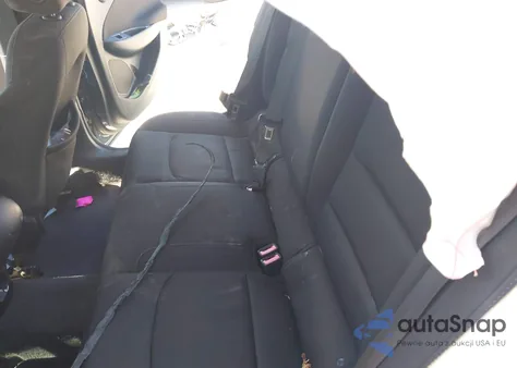 2019 Chevrolet Malibu 1Ls z USA, uszkodzony, nr VIN 1G1ZB5ST8KF201417